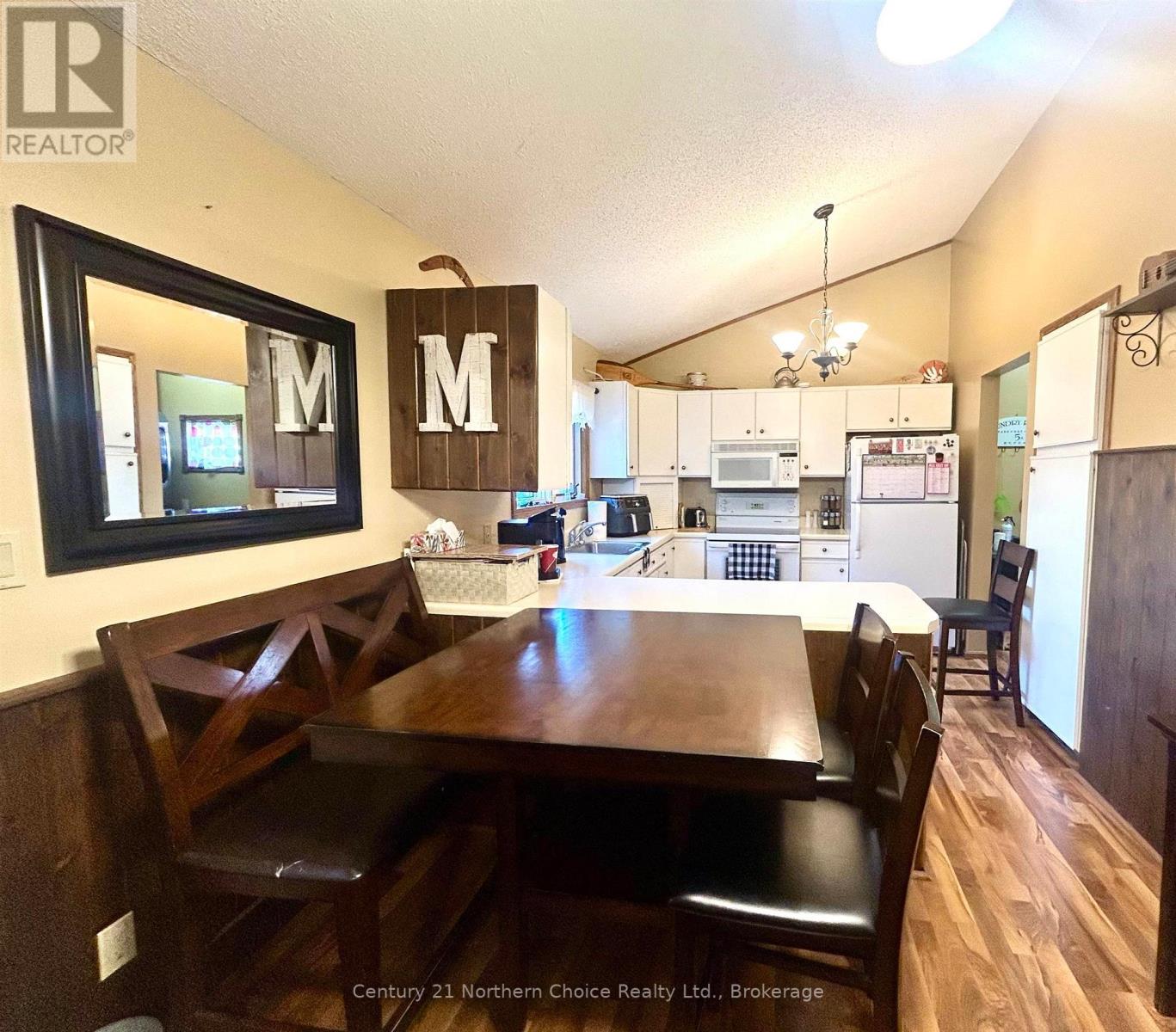 626 Second Street West, Fort Frances, Ontario  P9A 2Z8 - Photo 3 - X13532864
