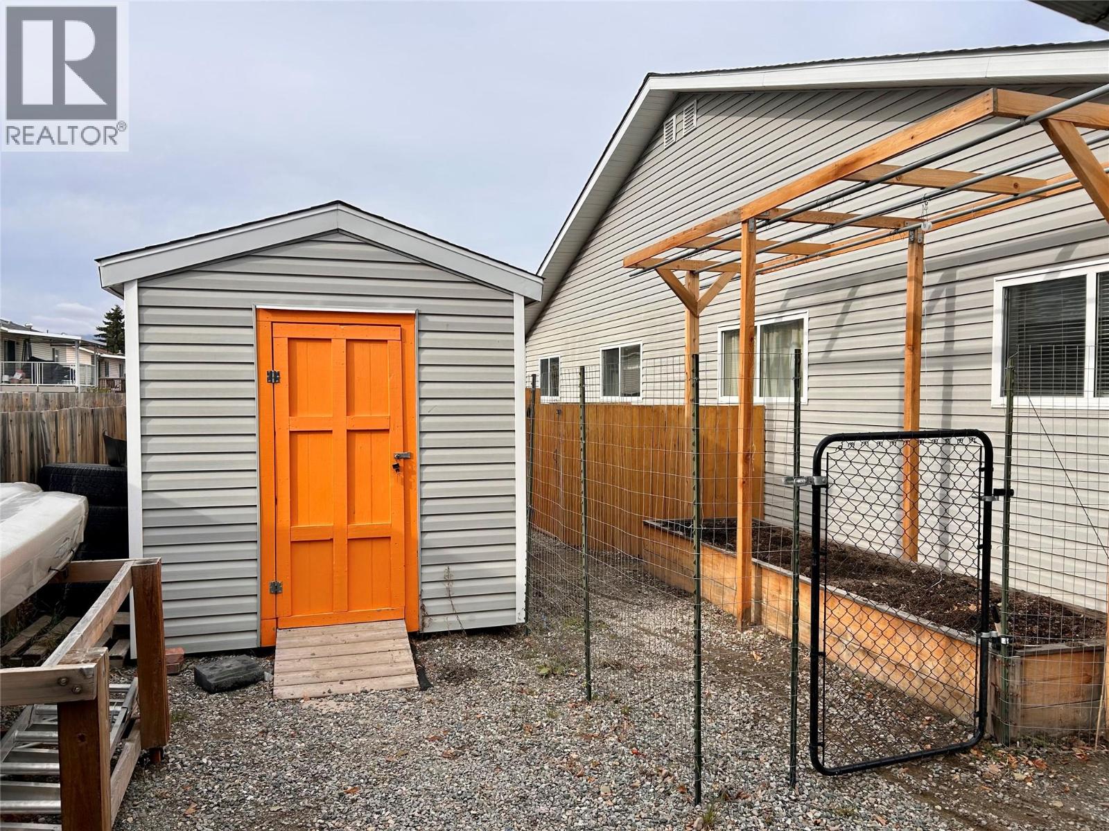 2505 Mcleary Crescent N, Cranbrook, British Columbia  V1C 6R7 - Photo 19 - 10404595