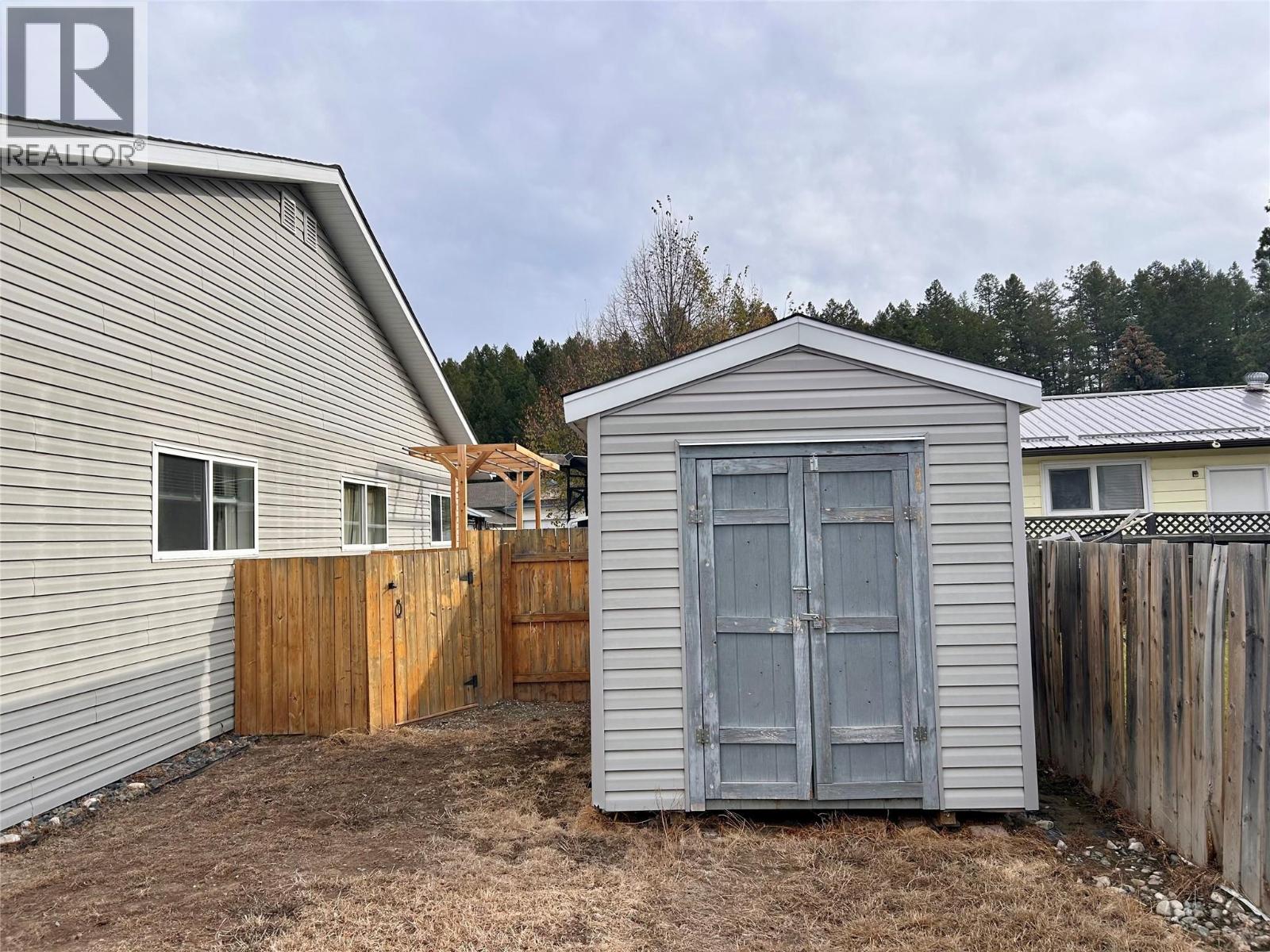 2505 Mcleary Crescent N, Cranbrook, British Columbia  V1C 6R7 - Photo 31 - 10404595