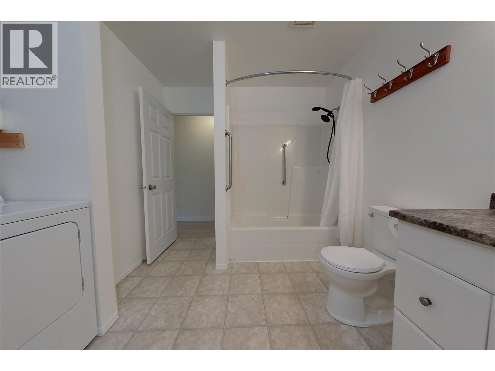 2505 Mcleary Crescent N, Cranbrook, British Columbia  V1C 6R7 - Photo 29 - 10404595