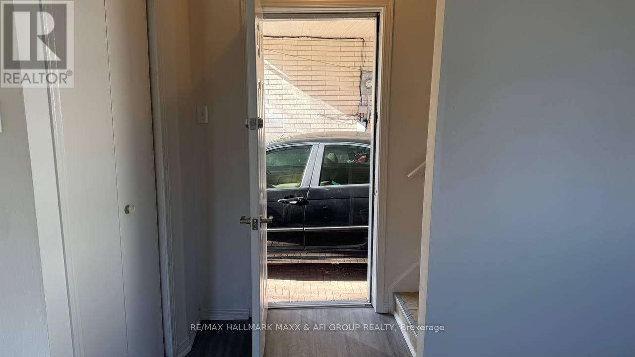Unit E - 82 Sanford Street, Barrie, Ontario  L4N 3C5 - Photo 21 - S14095372