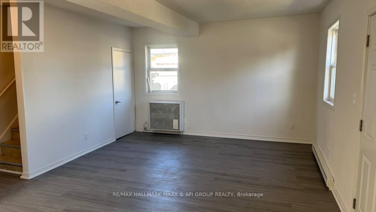 Unit E - 82 Sanford Street, Barrie, Ontario  L4N 3C5 - Photo 6 - S14095372