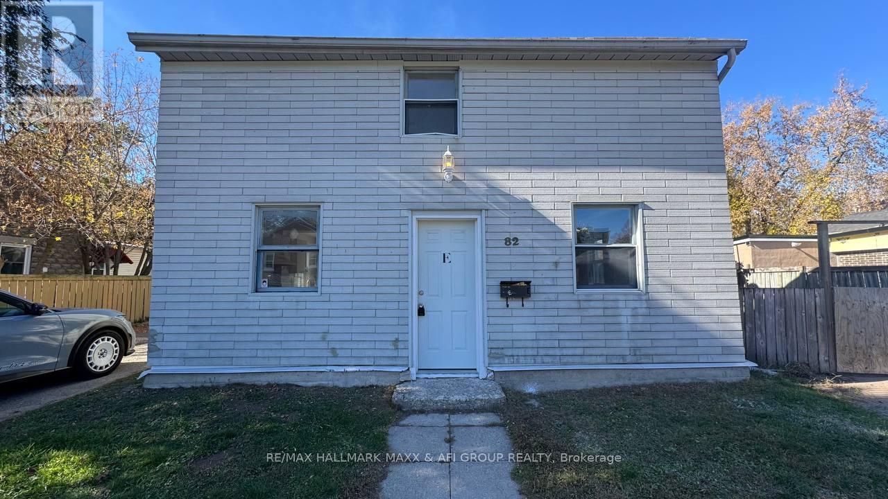 Unit E - 82 Sanford Street, Barrie, Ontario  L4N 3C5 - Photo 1 - S14095372