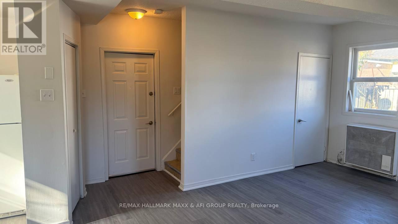 Unit E - 82 Sanford Street, Barrie, Ontario  L4N 3C5 - Photo 5 - S14095372