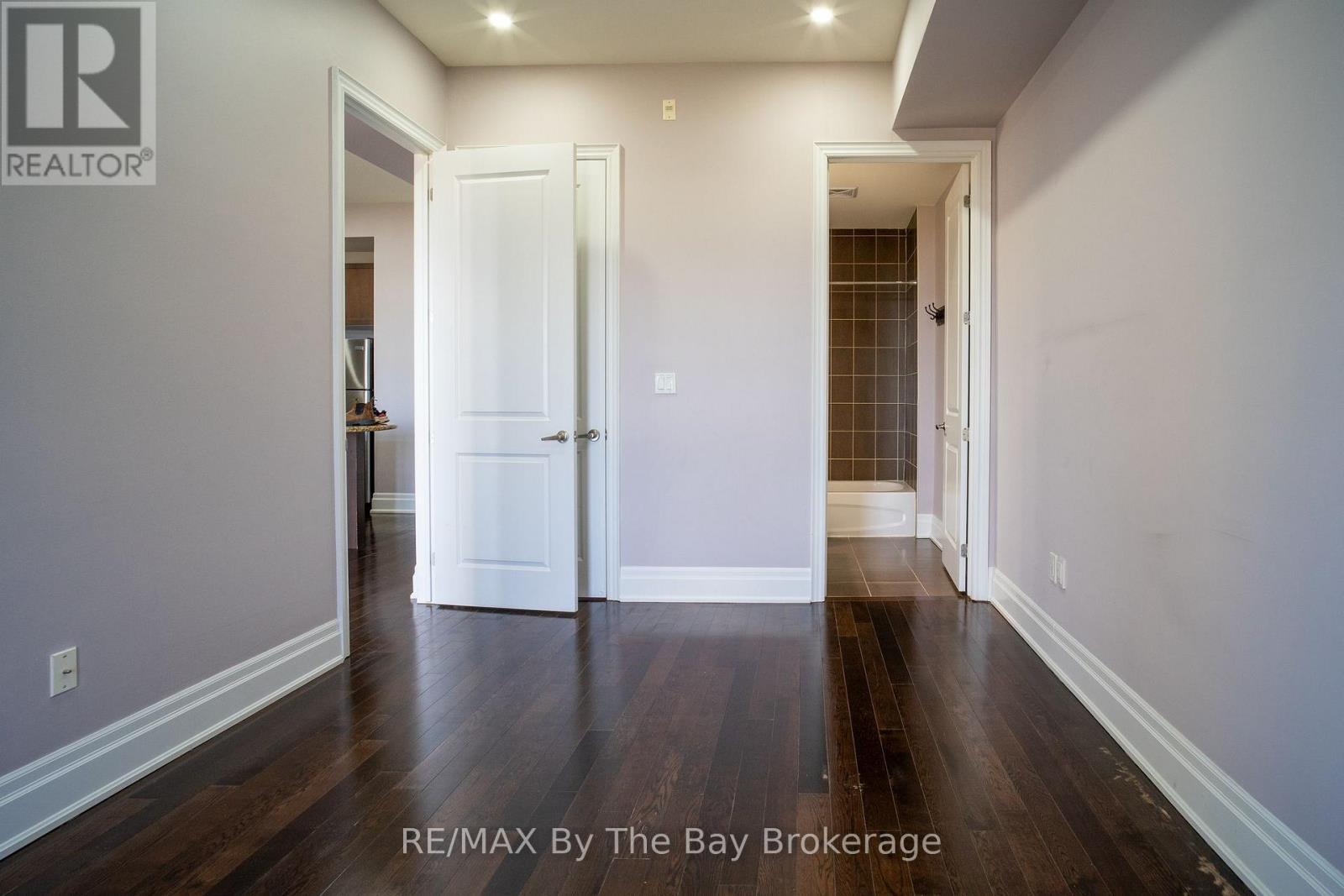206 - 764 River Road E, Wasaga Beach, Ontario  L9Z 2M7 - Photo 16 - S14120938