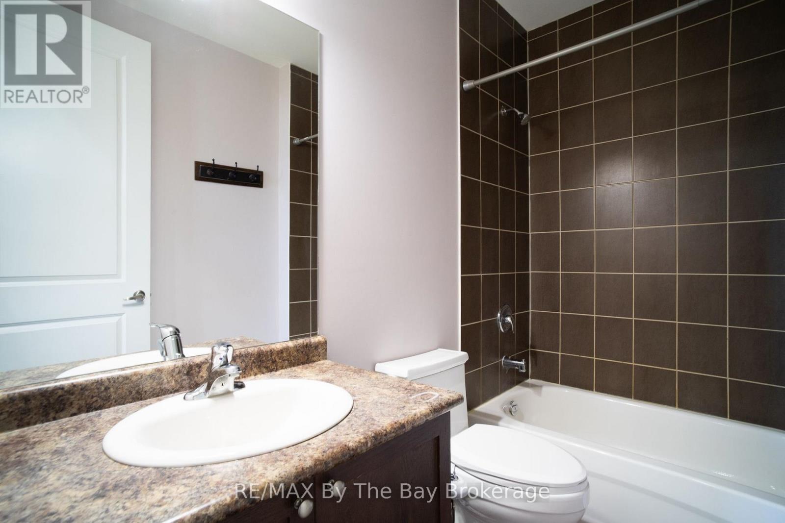 206 - 764 River Road E, Wasaga Beach, Ontario  L9Z 2M7 - Photo 26 - S14120938