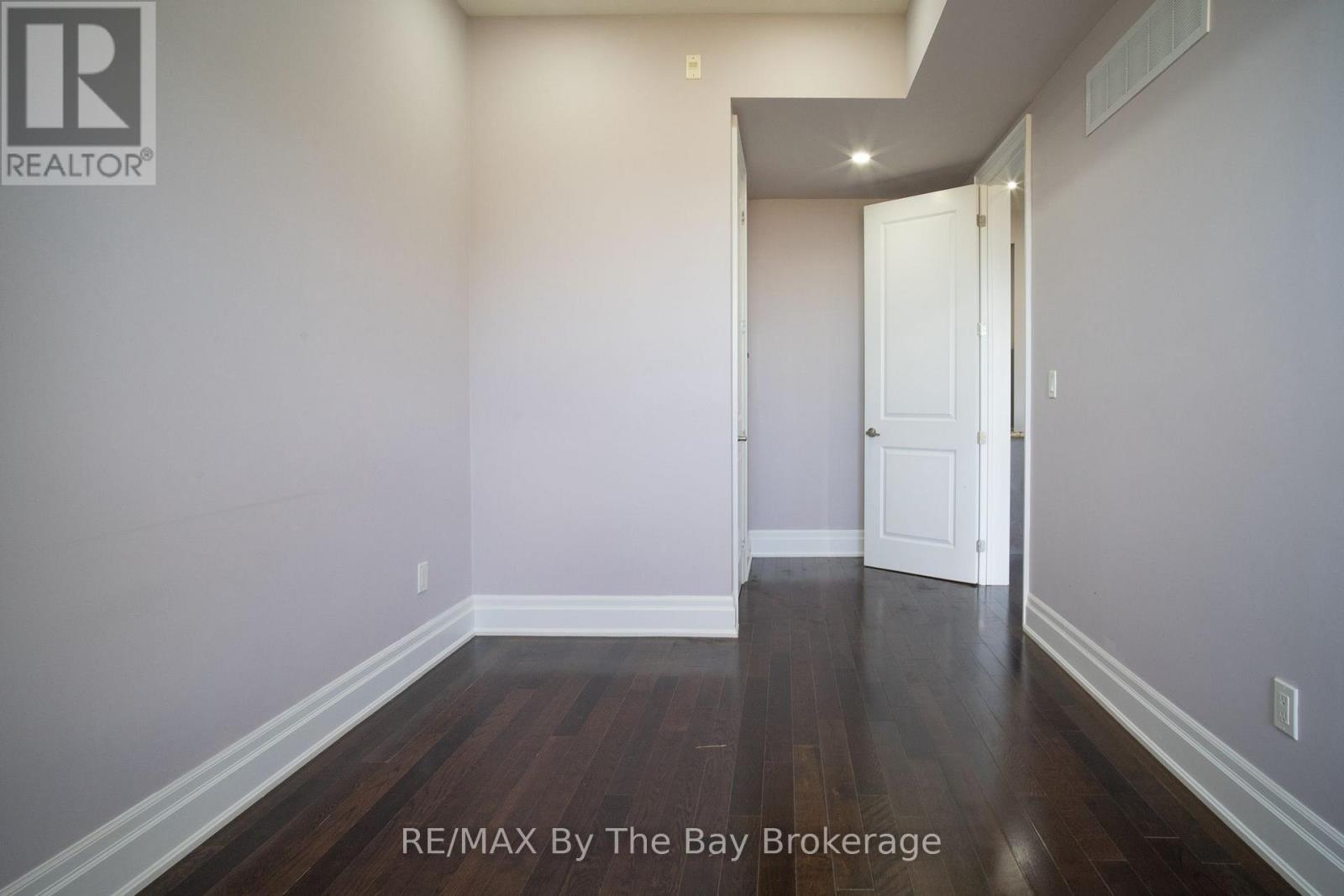 206 - 764 River Road E, Wasaga Beach, Ontario  L9Z 2M7 - Photo 30 - S14120938