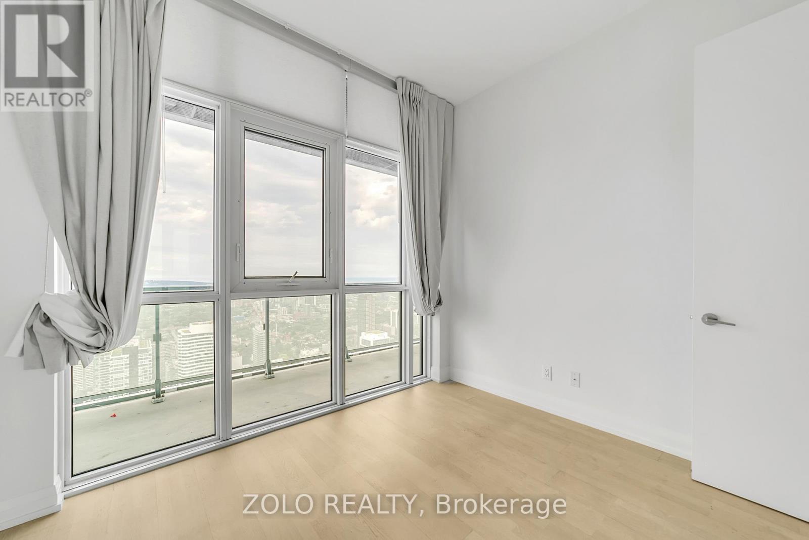 6310 - 7 Grenville Street, Toronto, Ontario  M4Y 0E9 - Photo 24 - C14121032