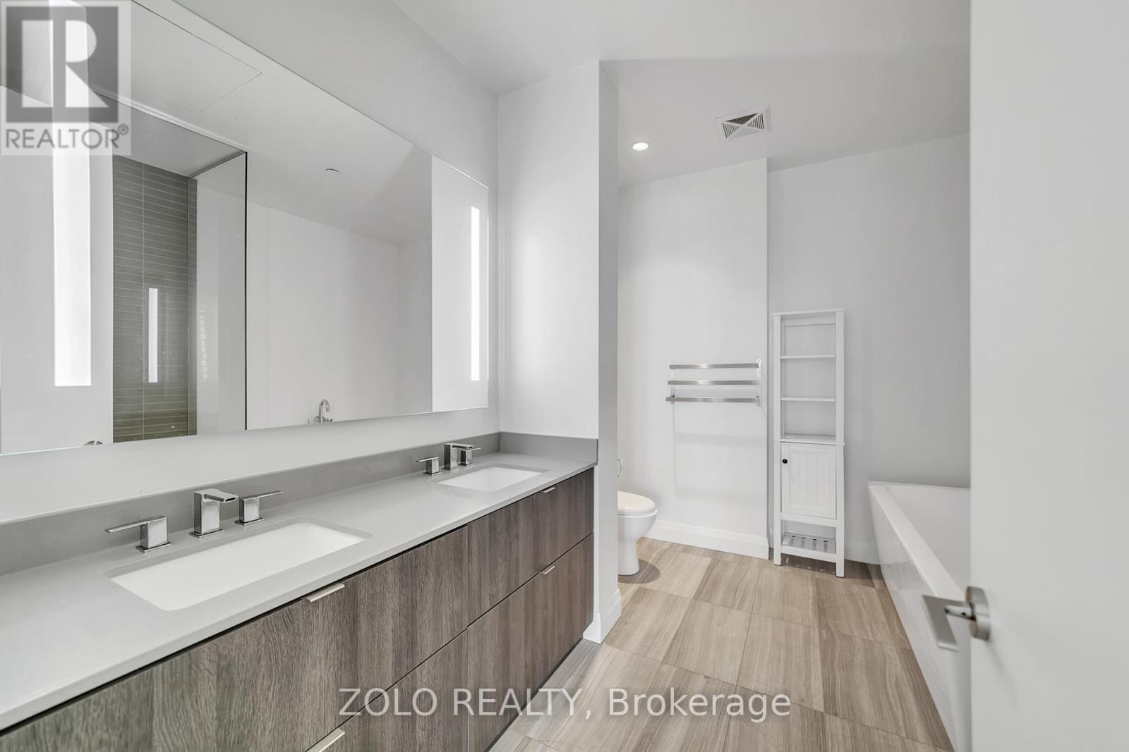 6310 - 7 Grenville Street, Toronto, Ontario  M4Y 0E9 - Photo 30 - C14121032