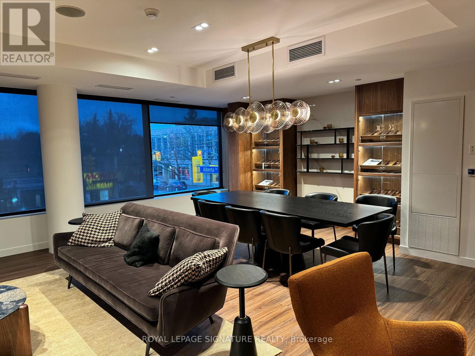 411 - 185 Alberta Avenue, Toronto, Ontario  M6C 0A5 - Photo 19 - C14121102