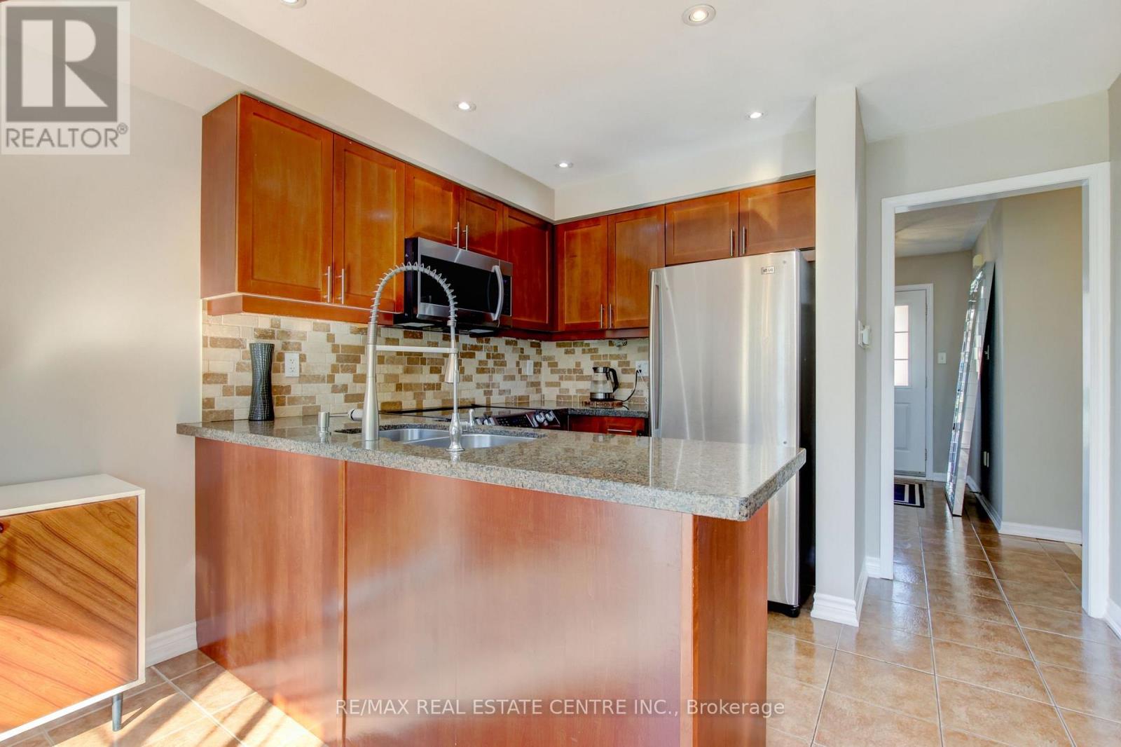 123 Lunney Crescent, Clarington, Ontario  L1C 5N9 - Photo 12 - E14120940
