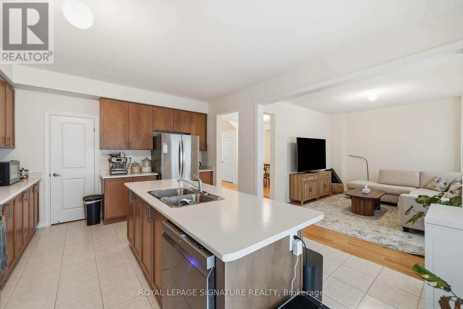 1148 Skyridge Boulevard, Pickering, Ontario  L1X 0M4 - Photo 6 - E14121122