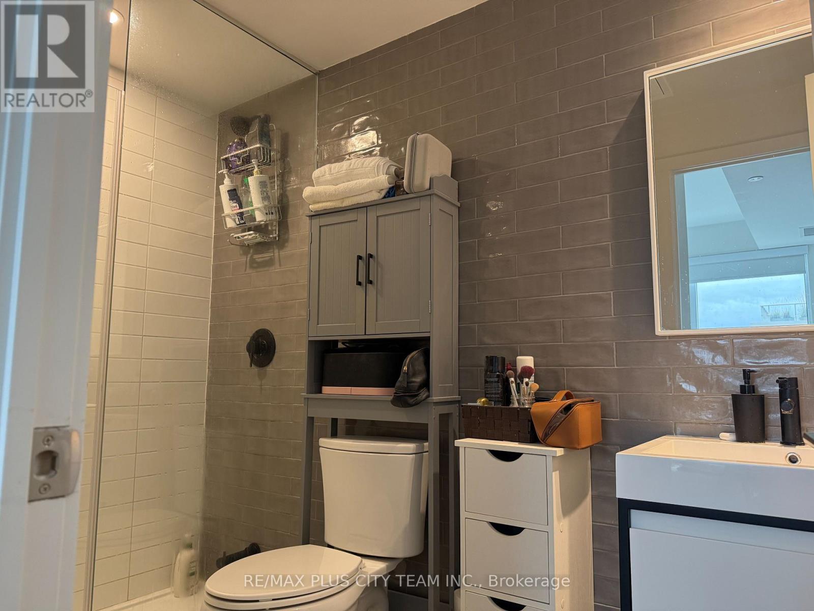 720 - 150 Logan Avenue, Toronto, Ontario  M4E 0E4 - Photo 9 - E14121130