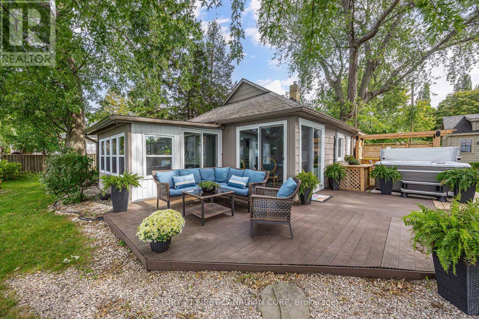72607 Princess Street, Bluewater, Ontario  N0M 2T0 - Photo 34 - X14121036