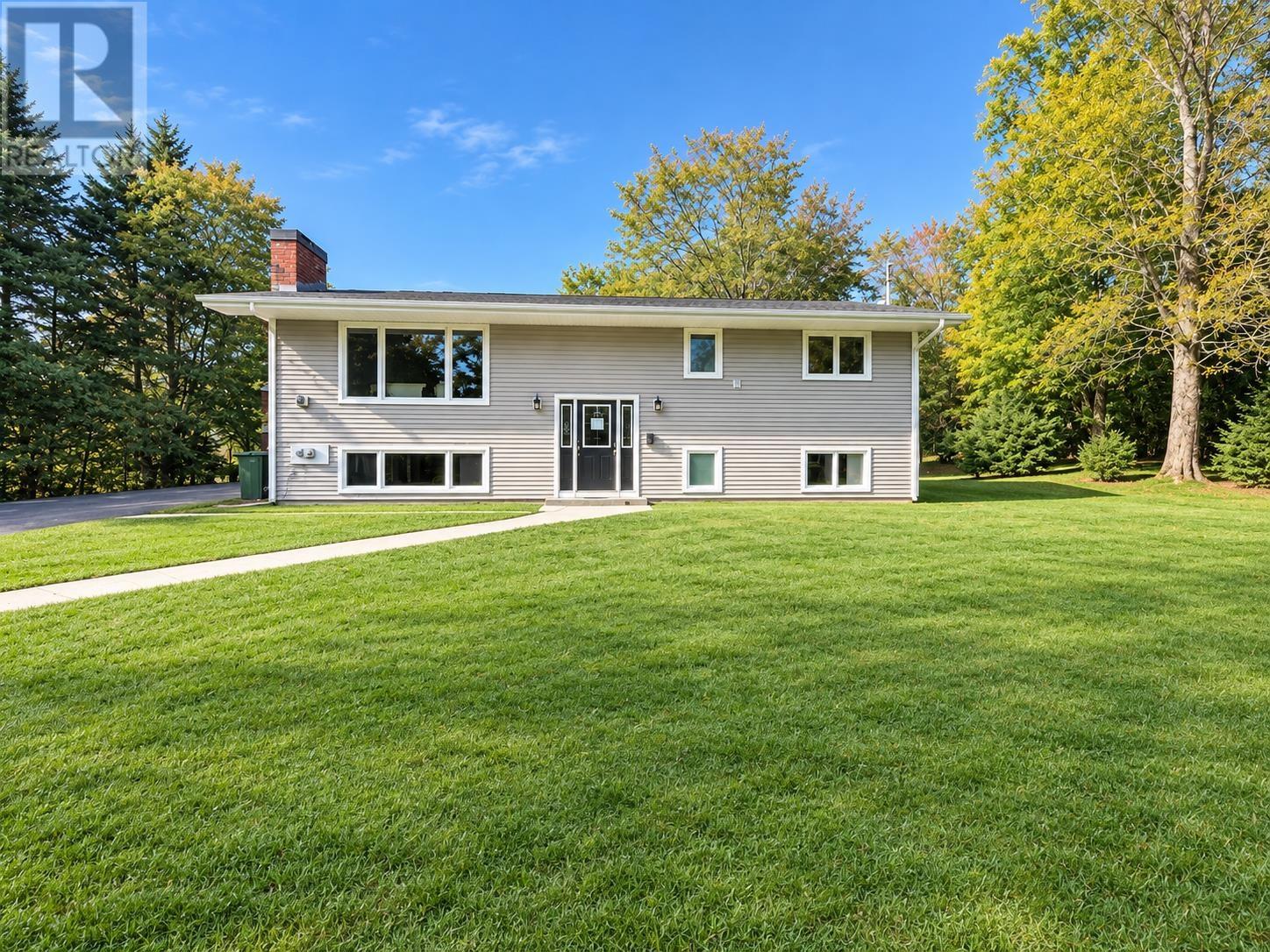 123 Parkside Drive, Charlottetown, Prince Edward Island  C1E 1M5 - Photo 2 - 202626553
