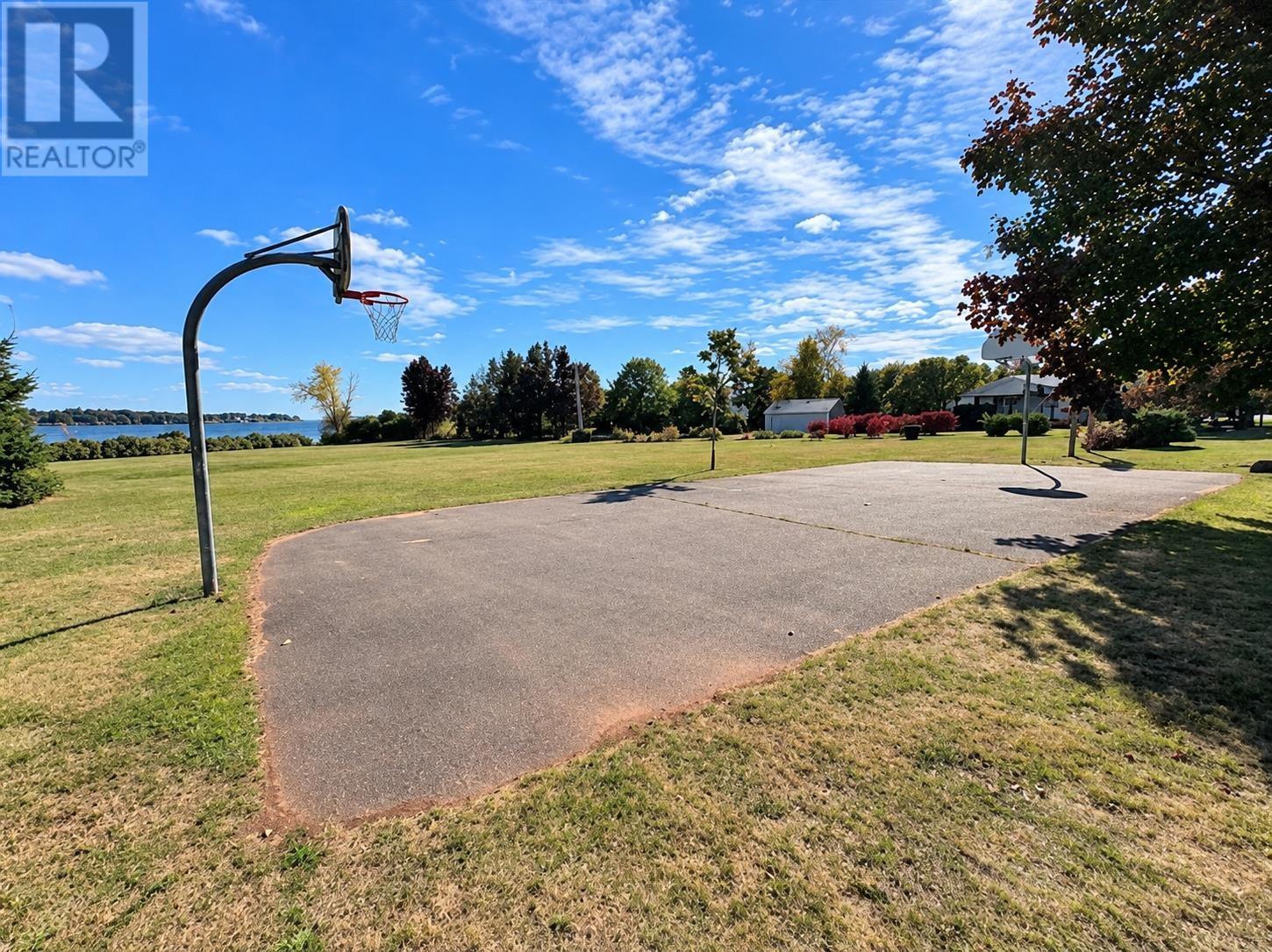 123 Parkside Drive, Charlottetown, Prince Edward Island  C1E 1M5 - Photo 7 - 202626553
