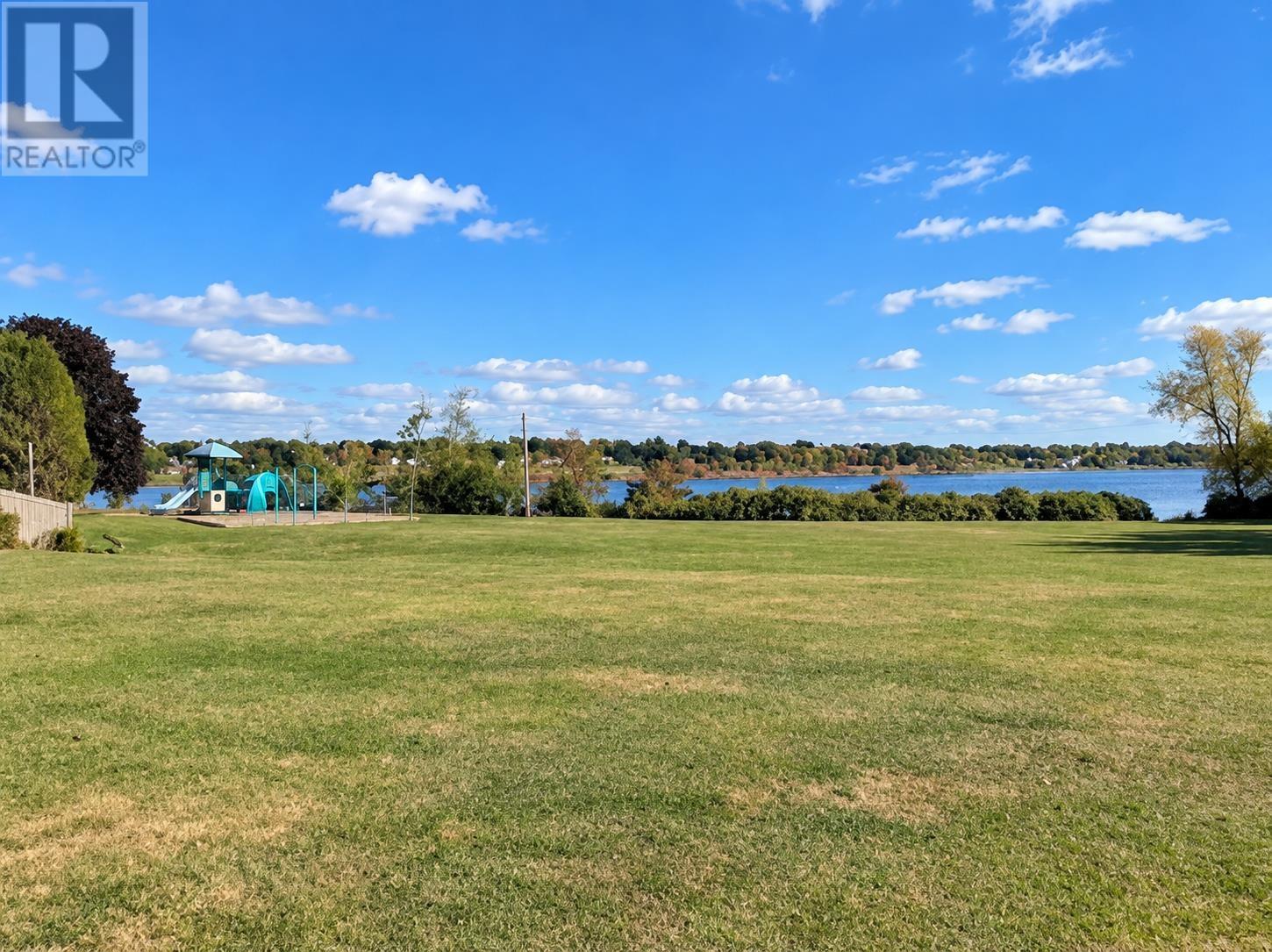 123 Parkside Drive, Charlottetown, Prince Edward Island  C1E 1M5 - Photo 9 - 202626553