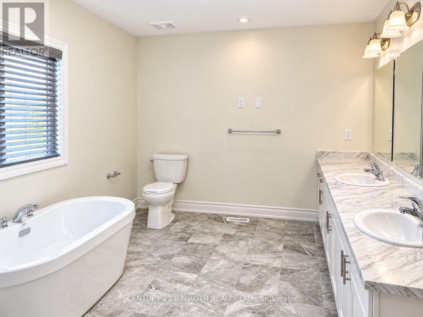 833 Langford Boulevard, Bradford West Gwillimbury (Bradford), Ontario  L3L 0X6 - Photo 31 - N14121044