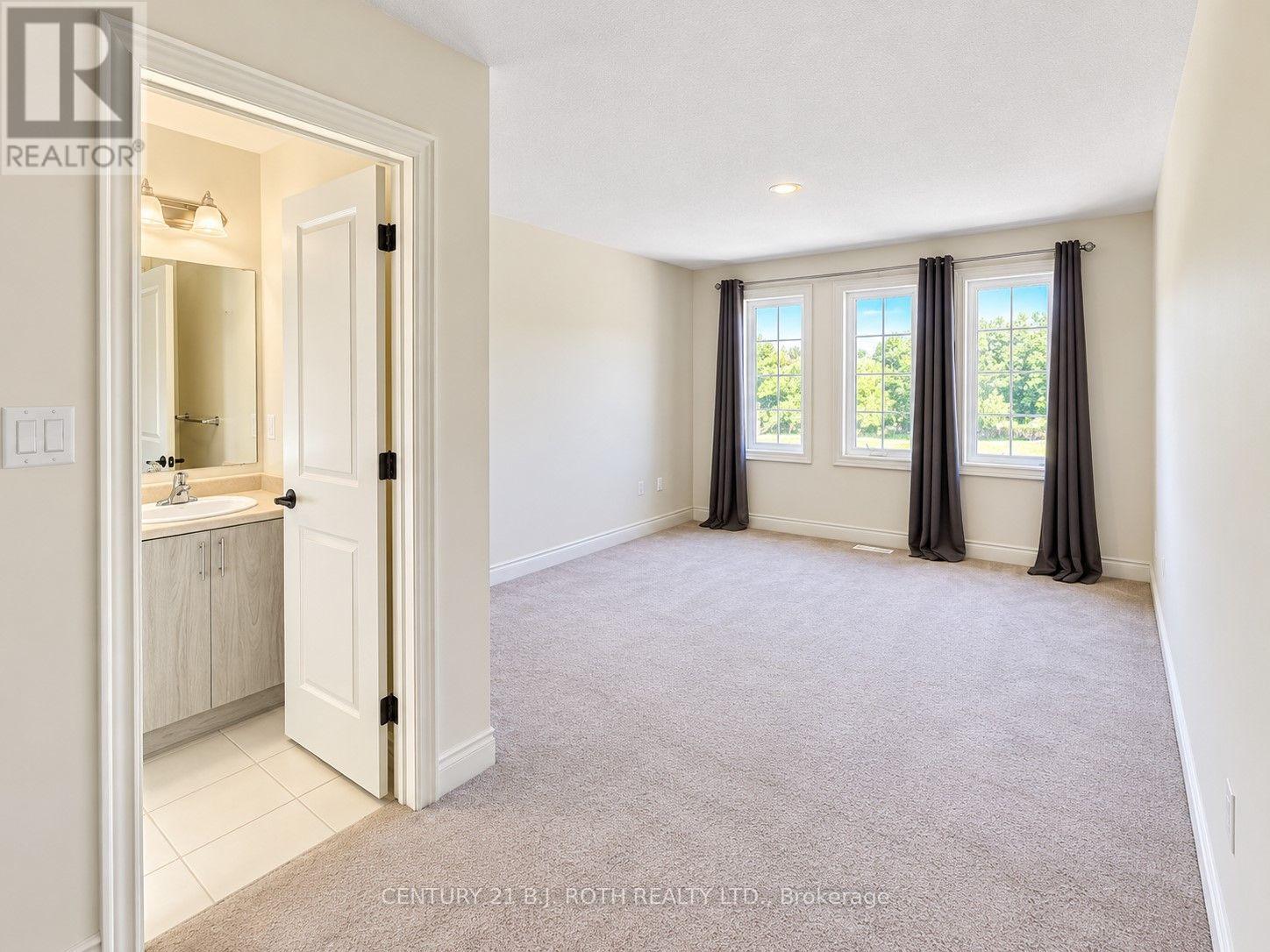 833 Langford Boulevard, Bradford West Gwillimbury (Bradford), Ontario  L3L 0X6 - Photo 32 - N14121044