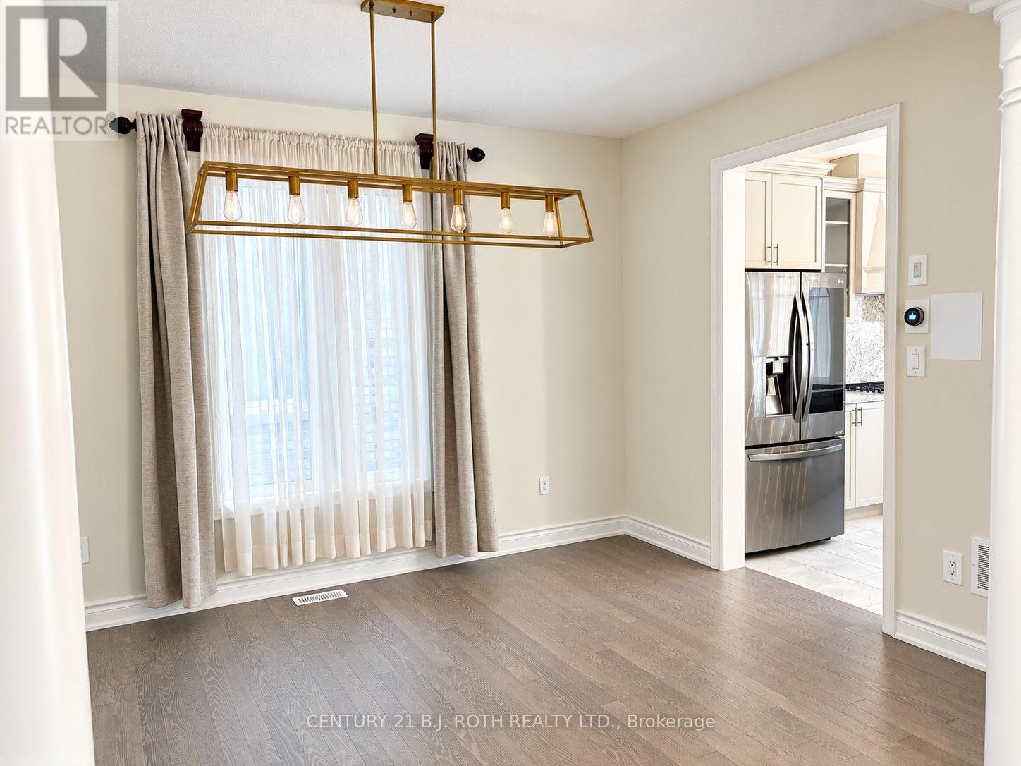 833 Langford Boulevard, Bradford West Gwillimbury (Bradford), Ontario  L3L 0X6 - Photo 7 - N14121044