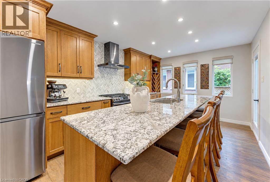 18 Cumberland Place, Kitchener, Ontario  N2N 2W1 - Photo 12 - 40873869