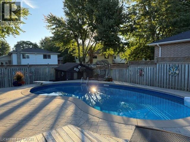 18 Cumberland Place, Kitchener, Ontario  N2N 2W1 - Photo 36 - 40873869