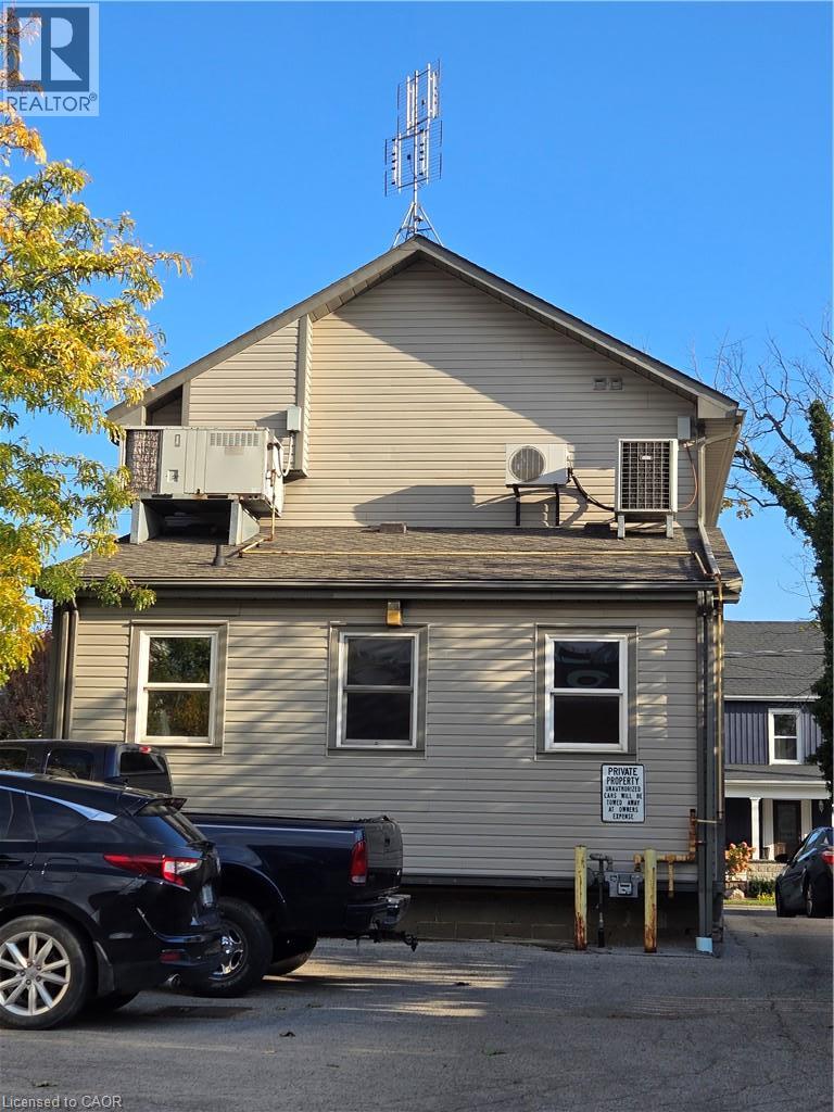 45 Ontario Street, Grimsby, Ontario  L3M 3H1 - Photo 3 - 40874213