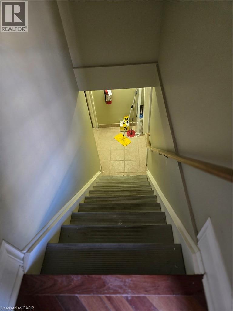 45 Ontario Street, Grimsby, Ontario  L3M 3H1 - Photo 8 - 40874213