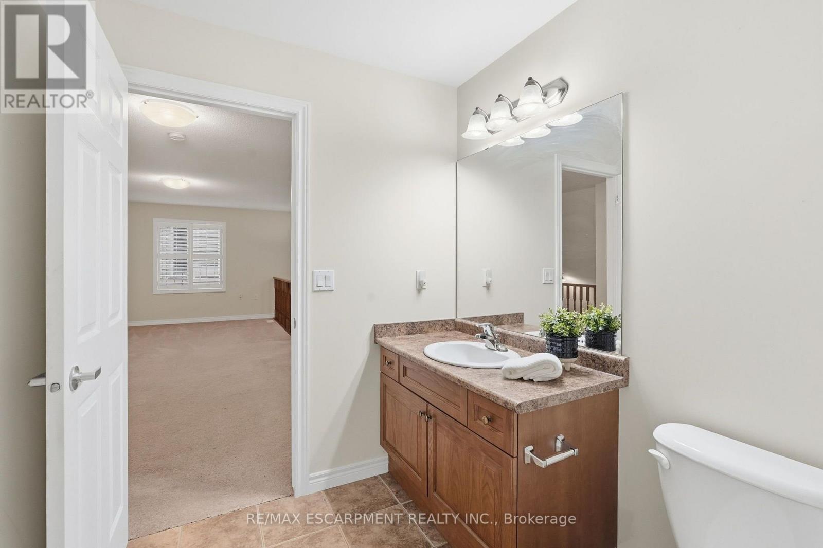 252 - 2120 Itabashi Way, Burlington, Ontario  L7M 0V3 - Photo 31 - W14121052