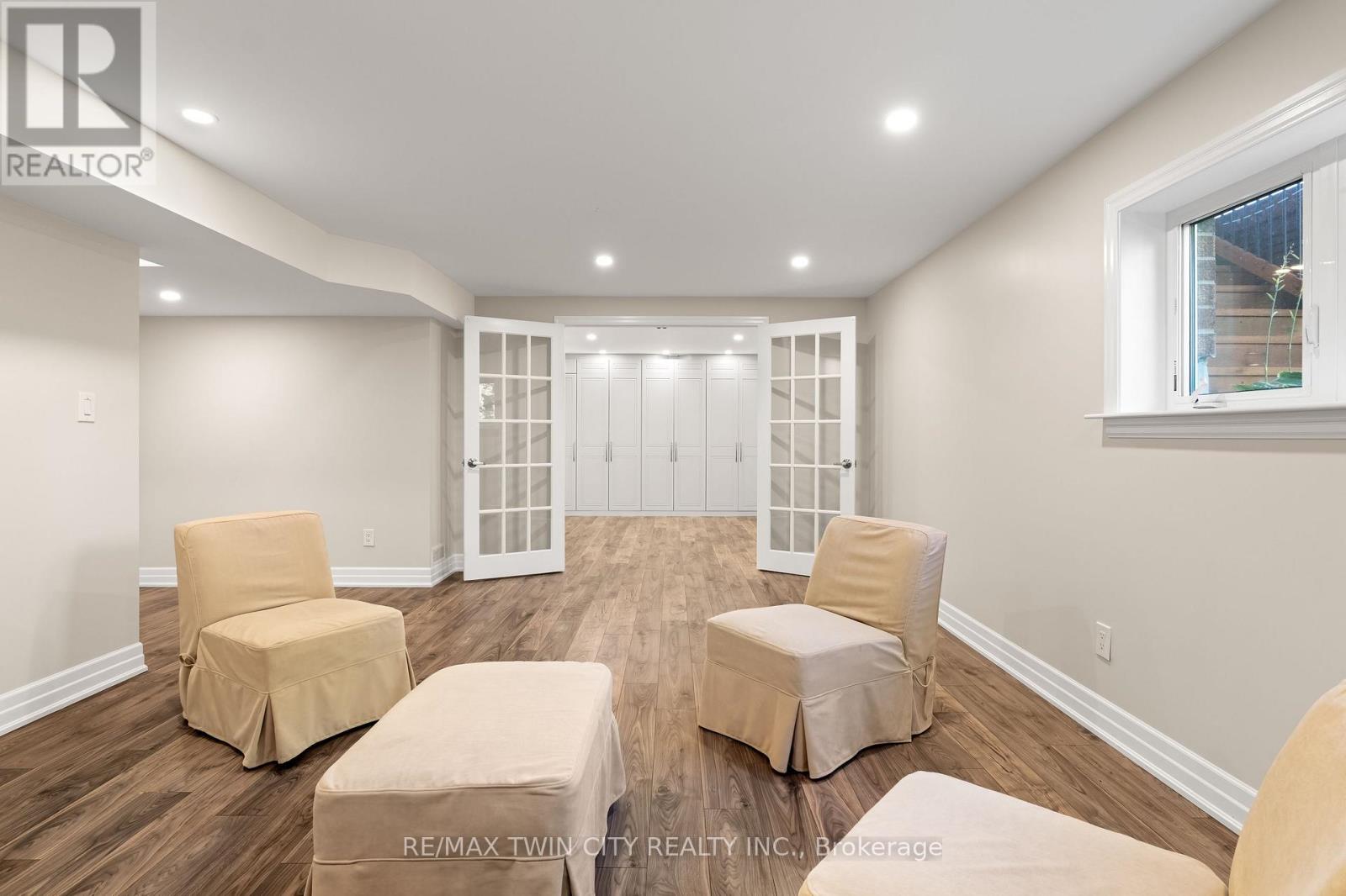 296 Falling Green Crescent, Kitchener, Ontario  N2R 0E9 - Photo 36 - X14120952