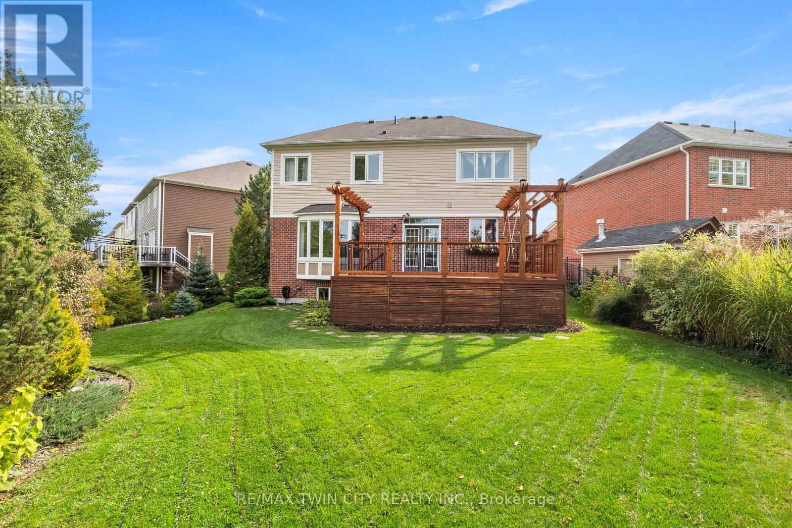 296 Falling Green Crescent, Kitchener, Ontario  N2R 0E9 - Photo 41 - X14120952