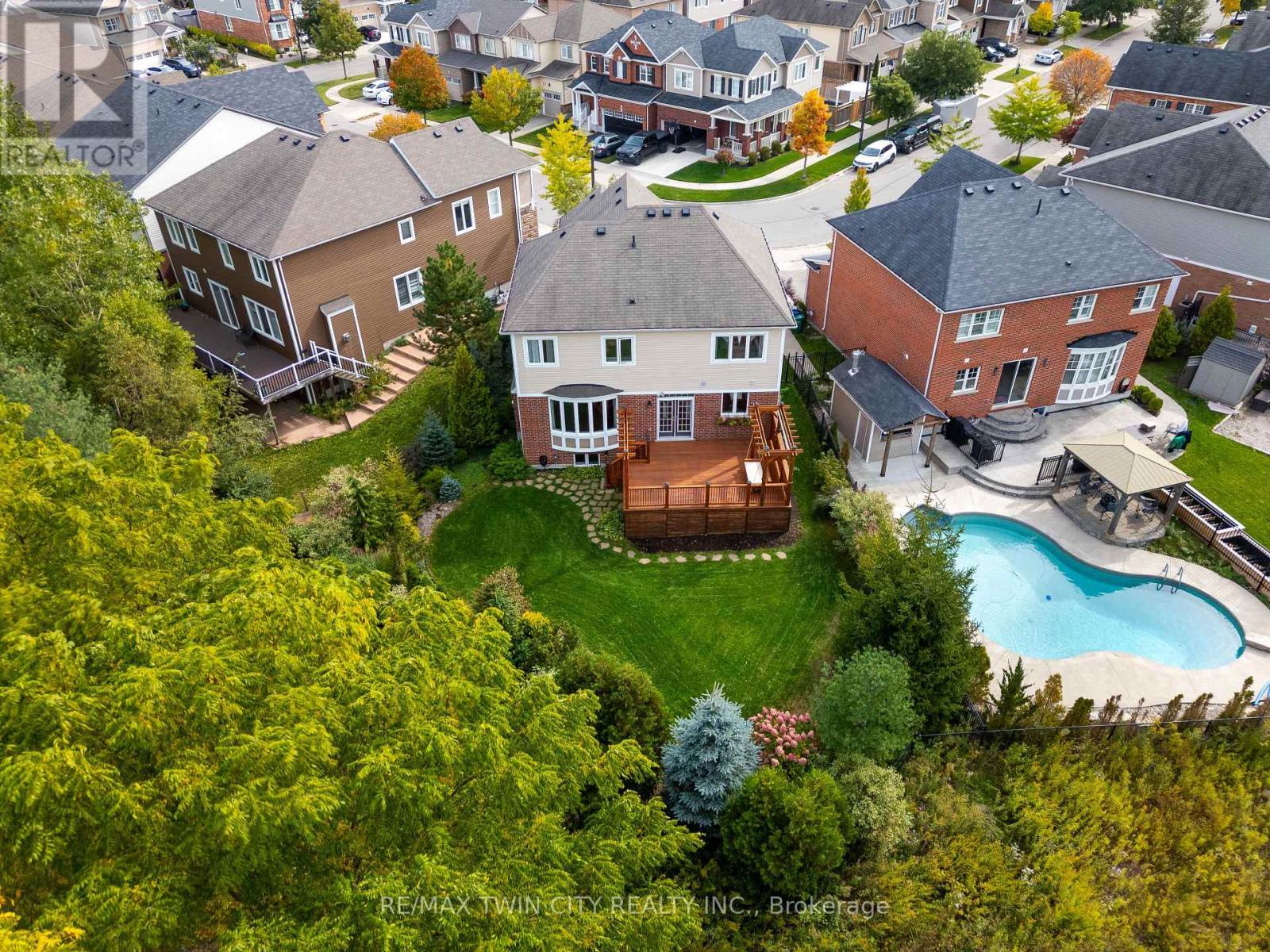 296 Falling Green Crescent, Kitchener, Ontario  N2R 0E9 - Photo 48 - X14120952