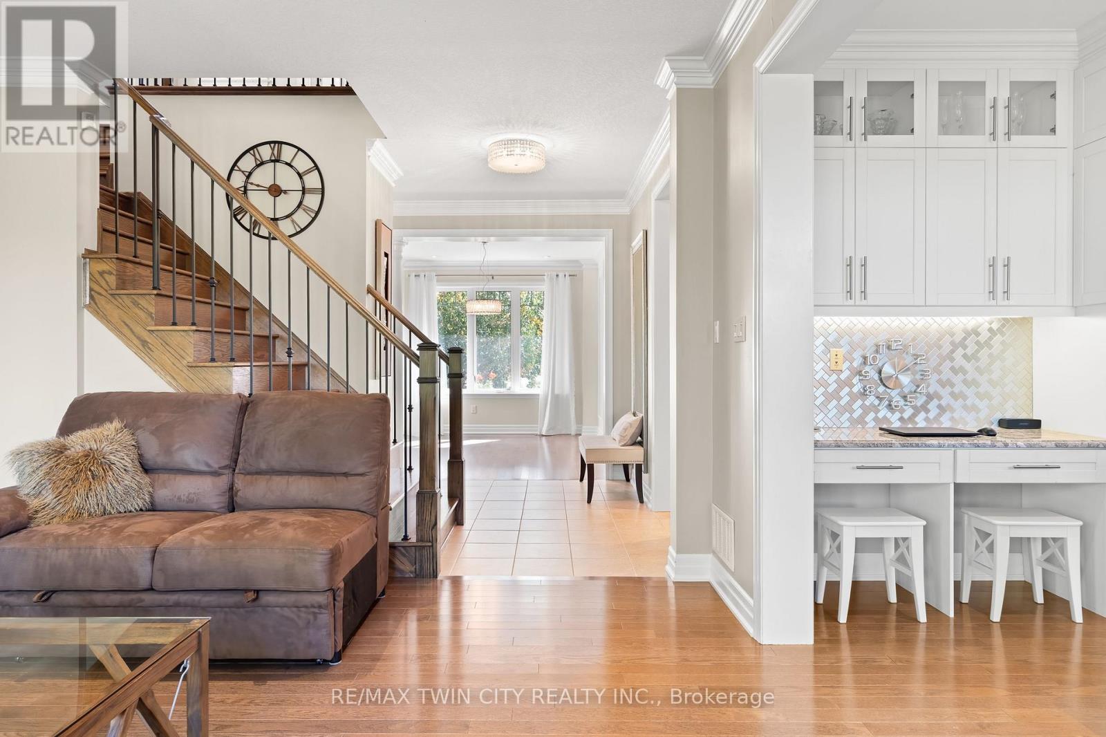 296 Falling Green Crescent, Kitchener, Ontario  N2R 0E9 - Photo 9 - X14120952