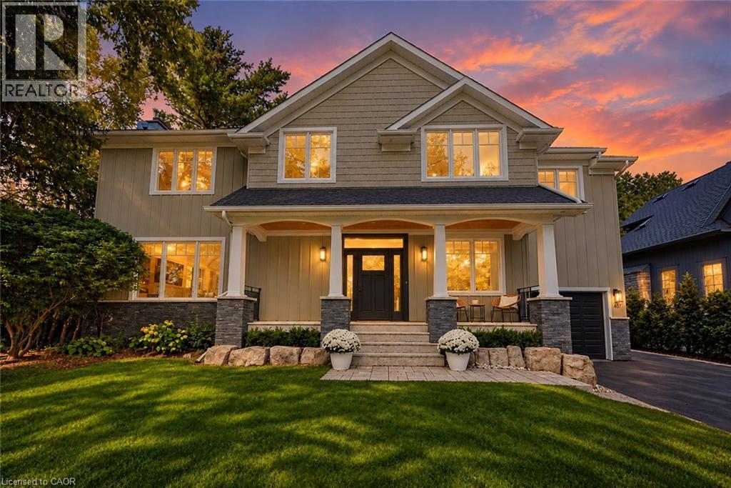 407 MAPLE GROVE Drive, Oakville, Ontario