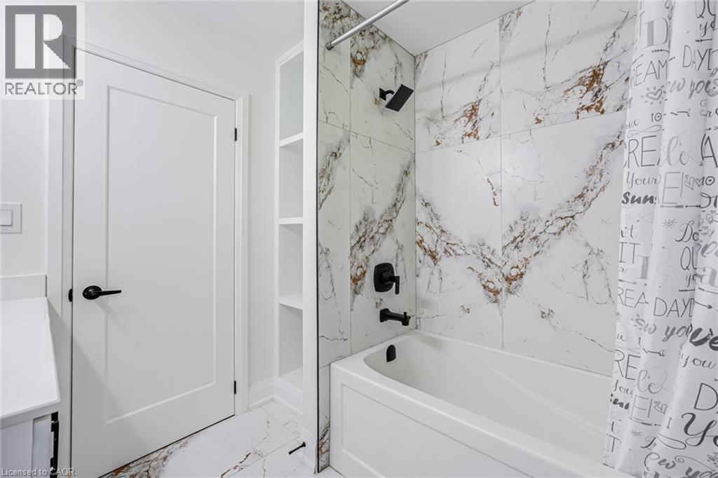387 East 19th Street Unit# Upper, Hamilton, Ontario  L9A 4S9 - Photo 26 - 40874341