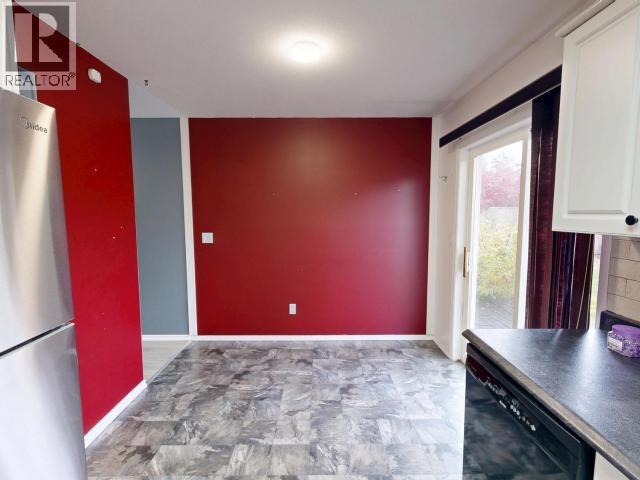 A-4304 MANSON AVE