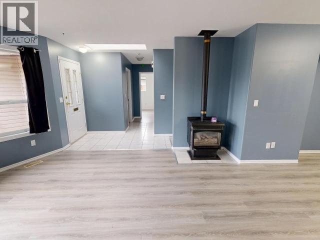 A-4304 MANSON AVE