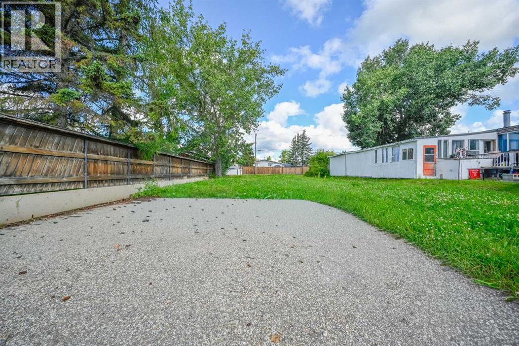 4429 51 Avenue, Valleyview, Alberta T0H 3N0 - Photo 2 - A2338247