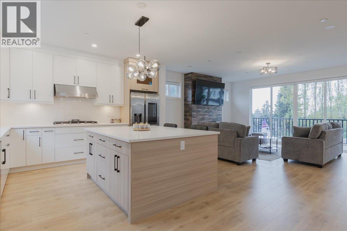 10490 Mcveety Street, Maple Ridge, British Columbia  V2W 0K3 - Photo 8 - R3178782