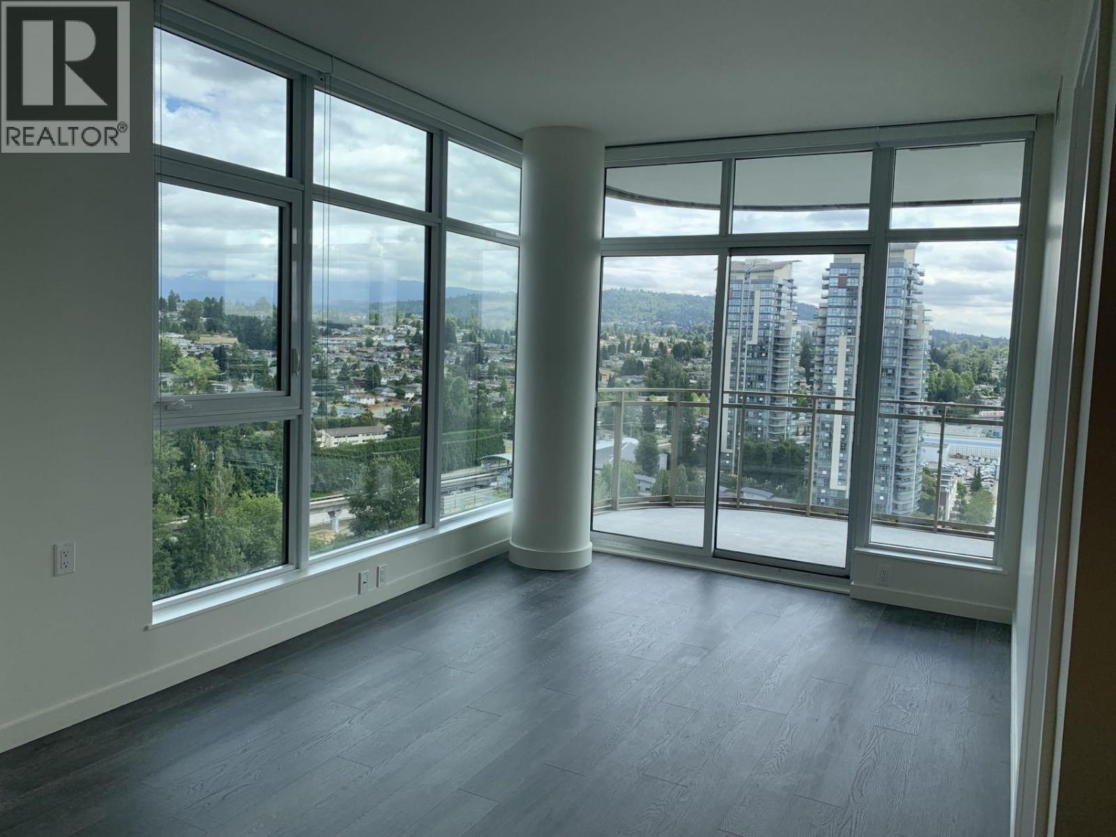 5333 Goring Street, Burnaby, British Columbia  V5B 0B6 - Photo 5 - R3178808