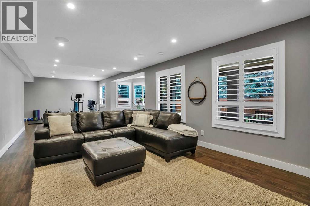 53 Santana Manor NW