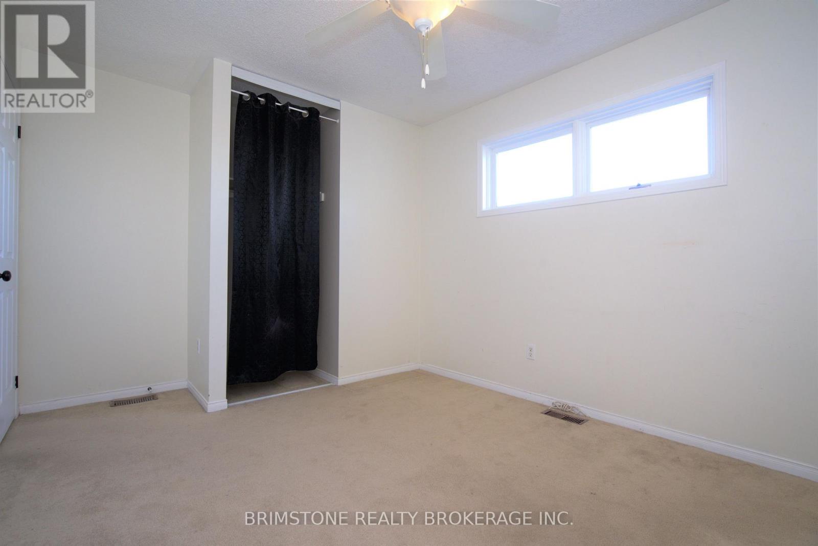 204 Pickett Crescent, Barrie, Ontario  L4N 8B1 - Photo 35 - S14106604