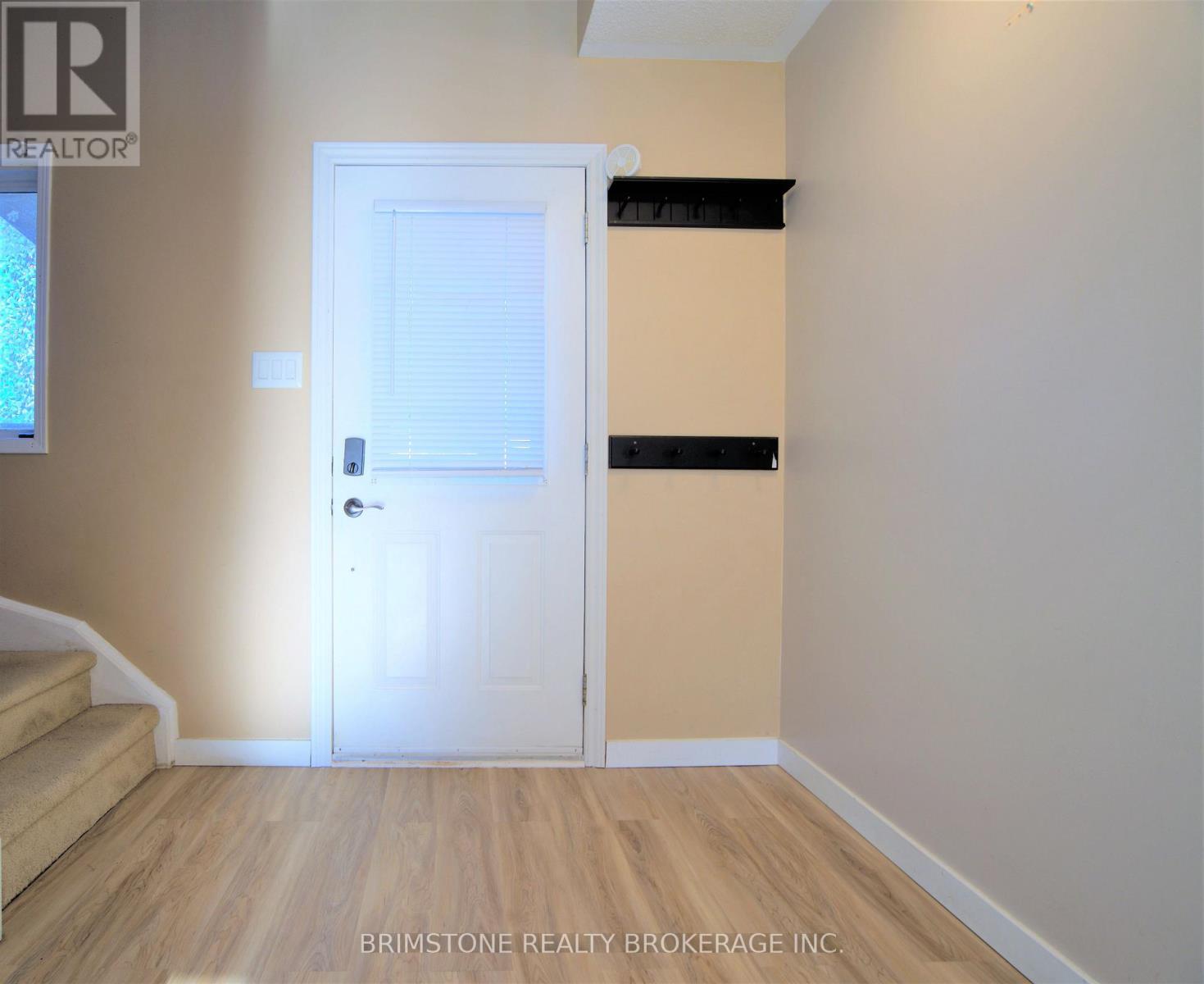 204 Pickett Crescent, Barrie, Ontario  L4N 8B1 - Photo 29 - S14106604