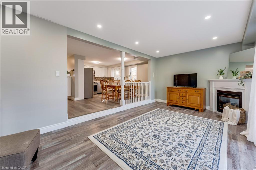 Detached for sale at 130 Cotton Grass Street, Laurentian West, Kitchener, Ontario, photo 8