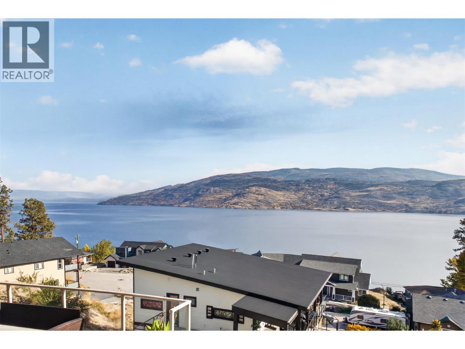 6479 Stuart Crescent S, Peachland, British Columbia  V0H 1X7 - Photo 4 - 10404041