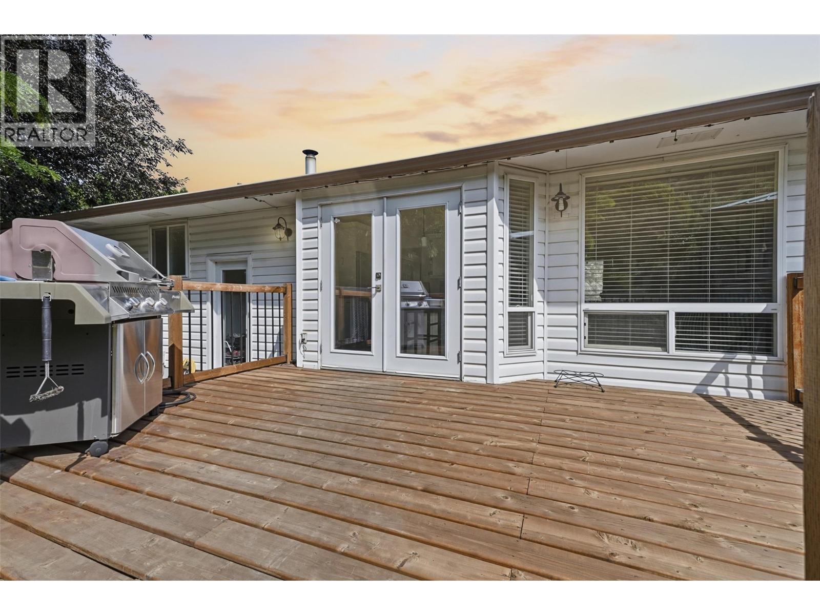 5543 Dallas Drive, Kamloops, British Columbia V2C 4W9 - Photo 39 - 10404075