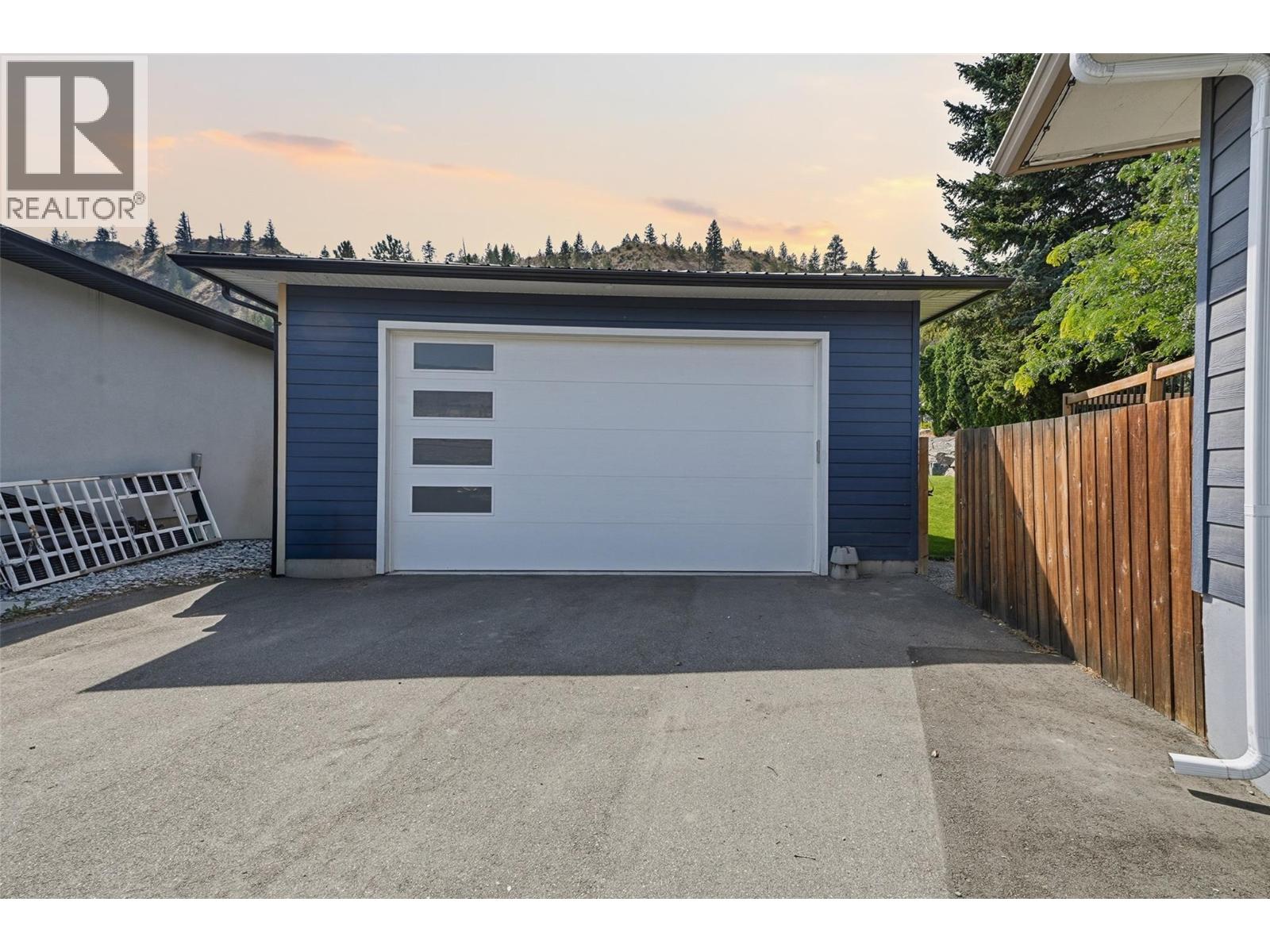 5543 Dallas Drive, Kamloops, British Columbia V2C 4W9 - Photo 41 - 10404075
