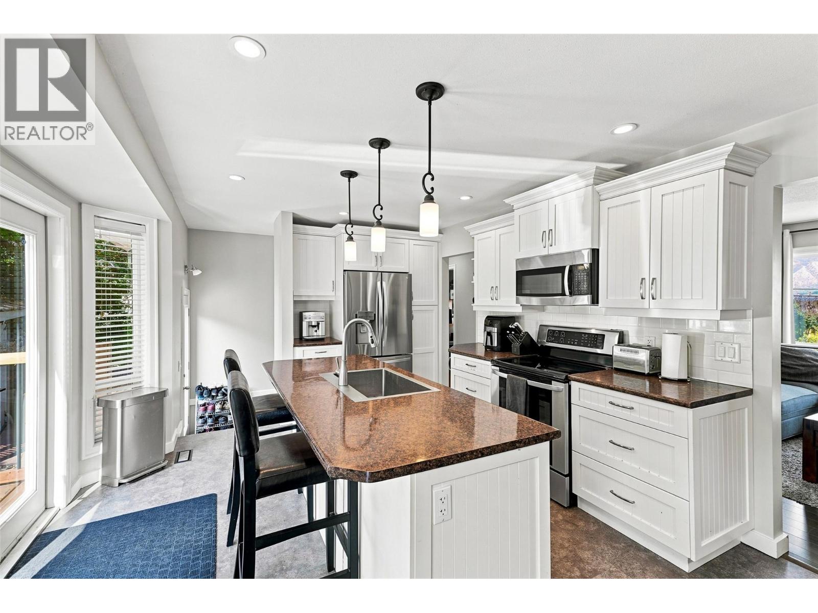 5543 Dallas Drive, Kamloops, British Columbia V2C 4W9 - Photo 13 - 10404075