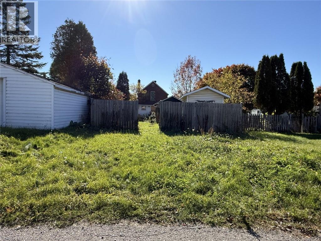 660 Queen Street, Sault Ste. Marie, Ontario  P6A 1A9 - Photo 7 - 40874372