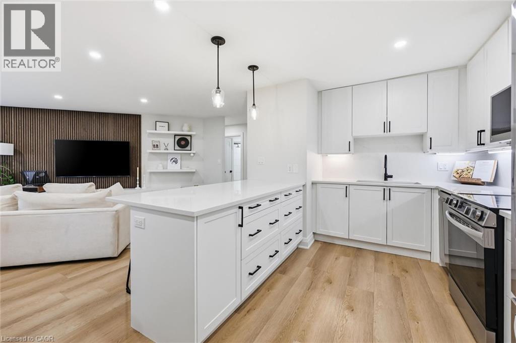 1210 Thorpe Road Unit# 413, Burlington, Ontario  L7S 2H1 - Photo 11 - 40874367